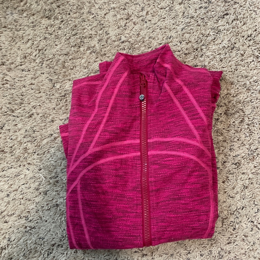 LULULEMON DEFINE JACKET
